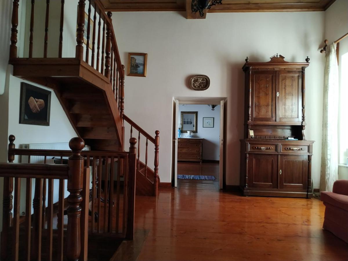 Liknon Guesthouse Villa Galaxidi Bagian luar foto